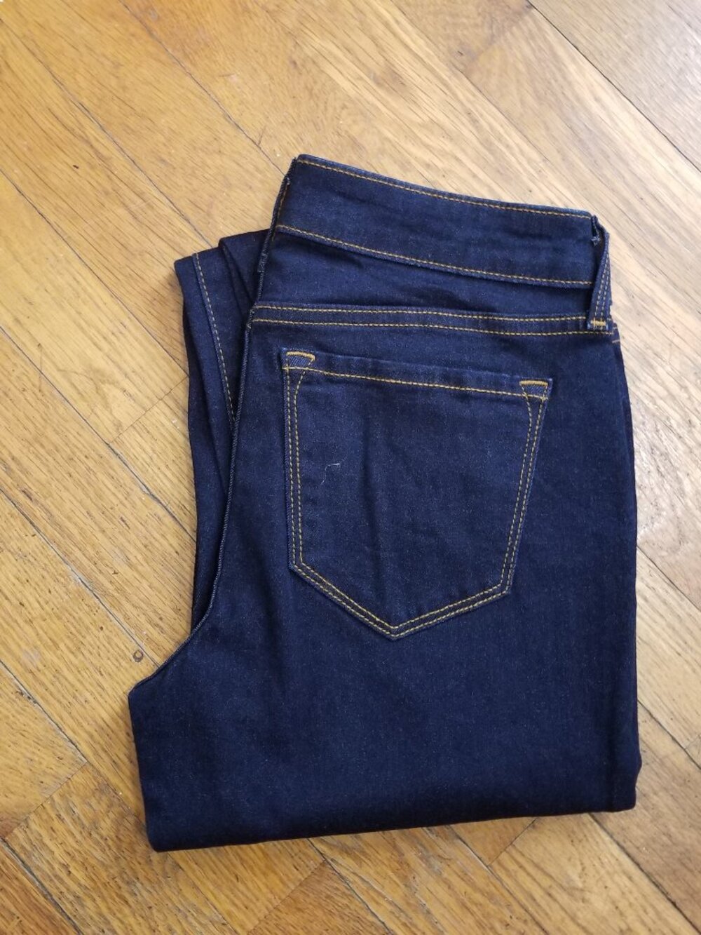 Old Navy Rockstar Super Skinny Dark Wash Jeans, Size 4